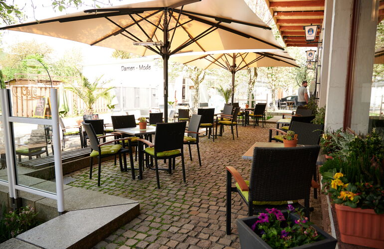 Terrasse vom Kurcafé Friedrichroda